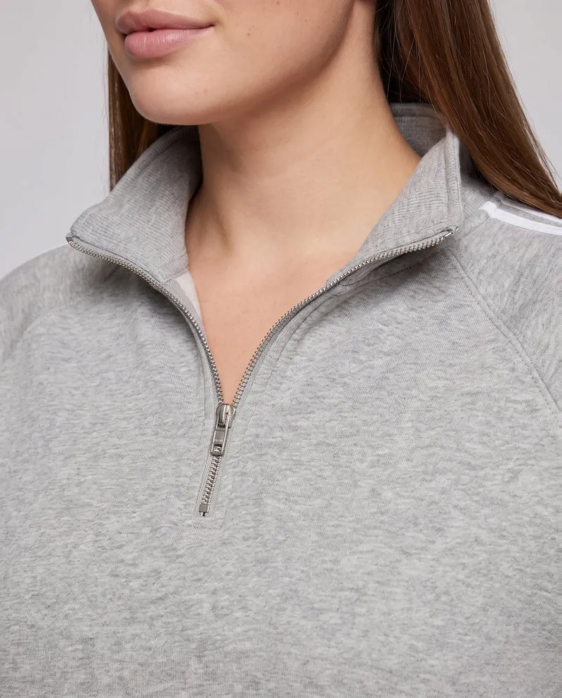 Unisex Oversize-Trainingsset aus French-Terry mit Halbzip, Raglanärmeln & weiten Seitenstreifen-Jogginghose