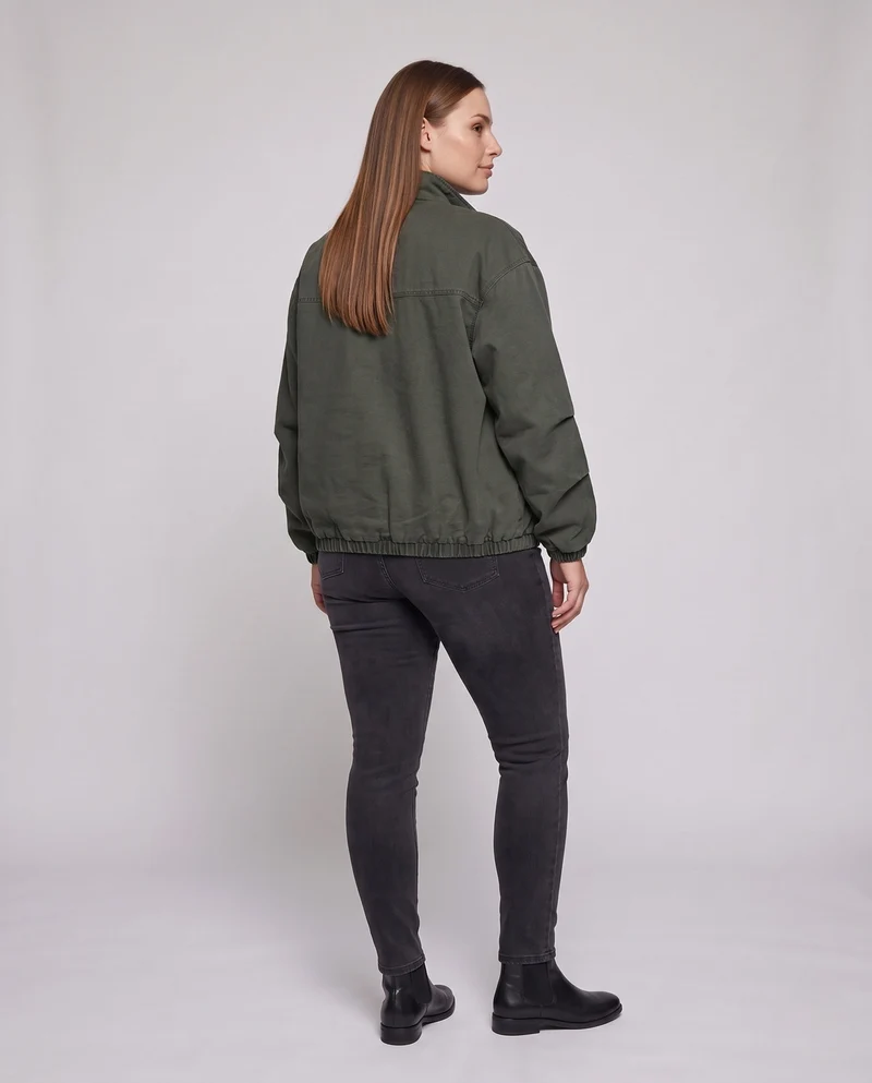 Unisex Oversize Utility-Feldjacke mit Stehkragen, verdeckter Druckknopfleiste und elastischem Saum
