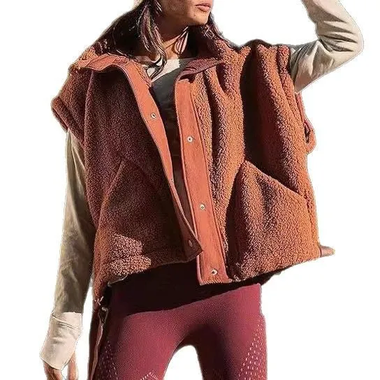 Damen Oversized Teddyweste mit Stehkragen, Druckknopfverschluss und Tunnelzug Nord Taschen