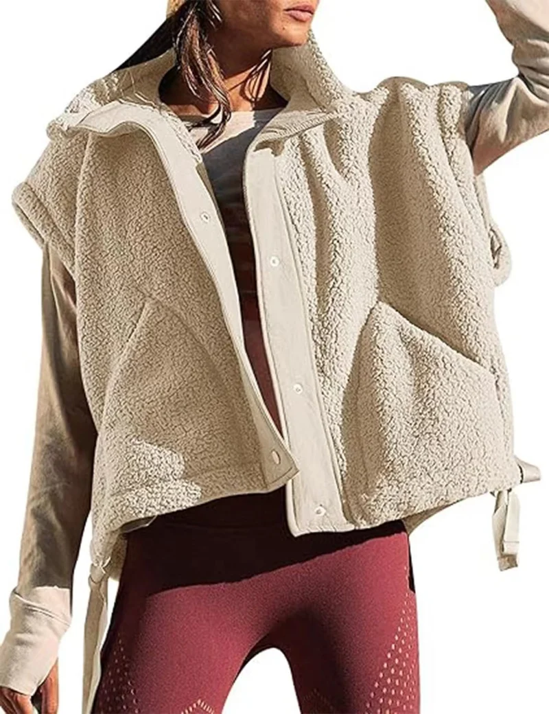 Damen Oversized Teddyweste mit Stehkragen, Druckknopfverschluss und Tunnelzug Nord Taschen