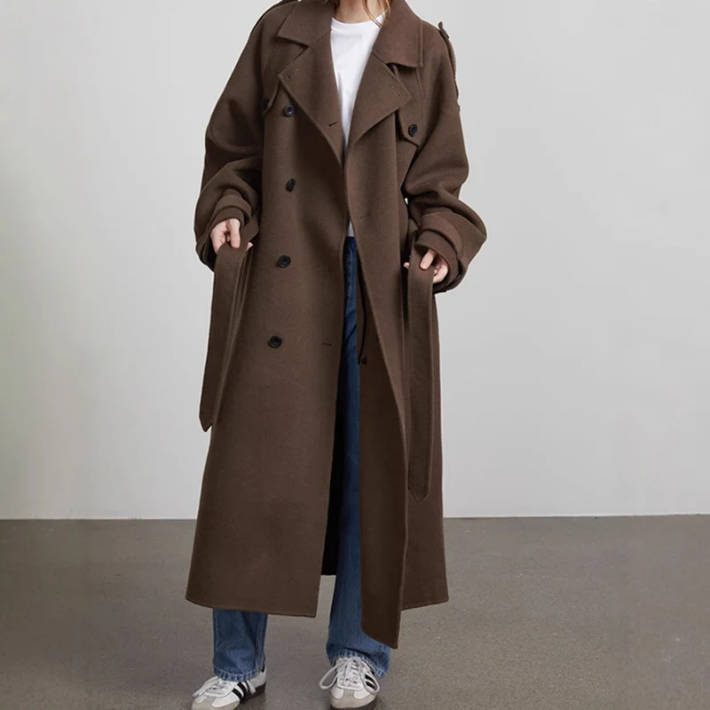 Damen Oversize Wollmantel mit breitem Reverskragen und Taillengürtel Nord Taschen