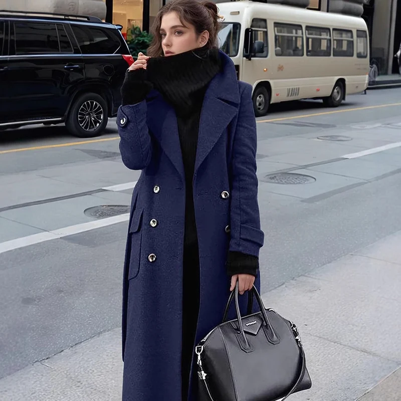 Damen Langer Doppelreihiger Wollmix-Mantel mit markantem Revers und Pattentaschen Nord Taschen