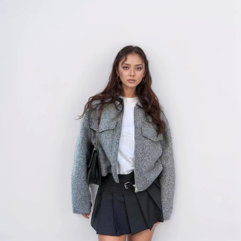 Damen Kurzjacke aus Bouclé-Wollmix mit Reißverschluss, Hemdkragen und Brustpattentaschen Nord Taschen