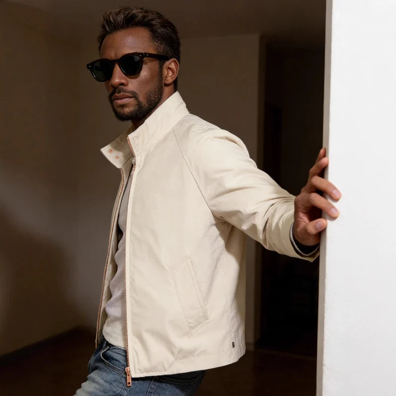 Herren Kurzjacke im Blousonstil mit Cordkragen und Metallreißverschluss Nord Taschen