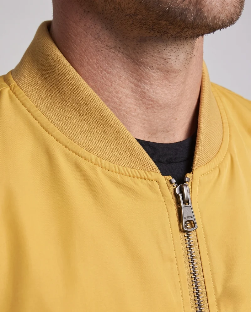Herren gepolsterte Bomberjacke im Aviator-Stil mit Ärmelutilitytasche und gepolstertem Thermofutter Nord Taschen