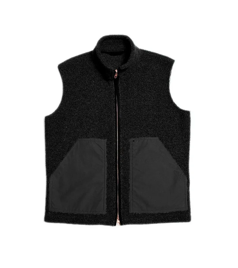 Damen Kurz geschnittene Bouclé-Fleece-Weste mit Stehkragen, Zwei-Wege-Reißverschluss und kontrastierenden Aufsatztaschen Nord Taschen