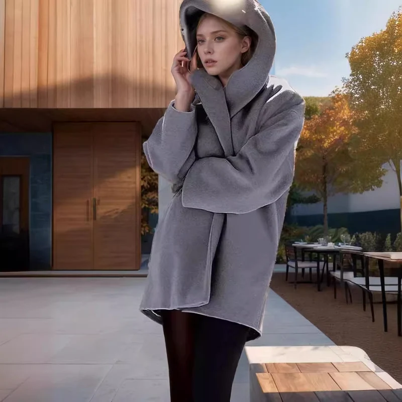 Damen Kapuzen-Teddycoat im Oversize‑A‑Linienschnitt mit überschnittenen Schultern Nord Taschen