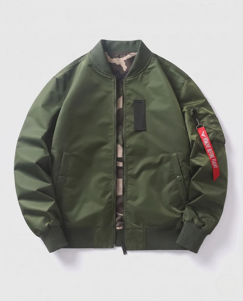 Herren gepolsterte Bomberjacke mit Camouflage-Futter und Aviator-Stil Armtasche Nord Taschen