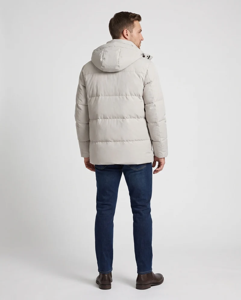 Herren Kurzmantel im minimalistischen Steppdesign mit verstaubarer Kapuze und verdeckten Reißverschlusstaschen Nord Taschen
