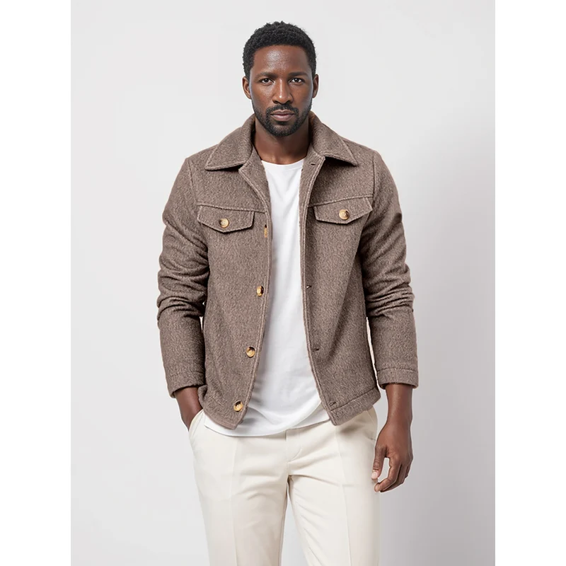 Herren Bouclé-Workerjacke mit Hemdkragen, Brustpattentaschen und Metallknöpfen Nord Taschen