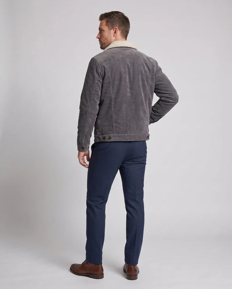 Herren Cordjacke im Trucker-Stil mit durchgehendem Sherpa-Futter und Teddy-Kragen Nord Taschen