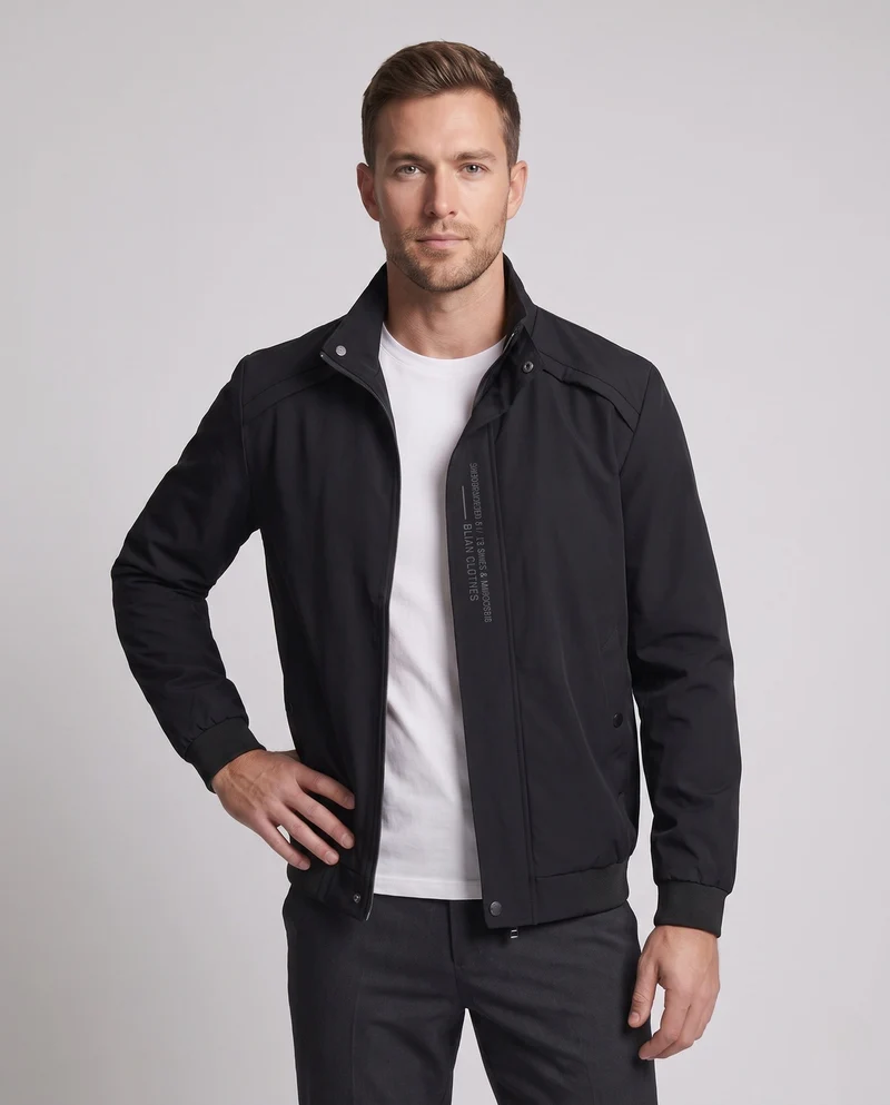 Herren lässige Bomberjacke im minimalistischen urbanen Look mit Stehkragen und Rippbündchen Nord Taschen