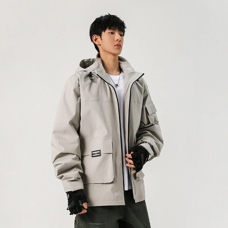 Herren Oversize Utility-Jacke mit technischer Softshell, Kapuze und Mehrfachtaschen Nord Taschen