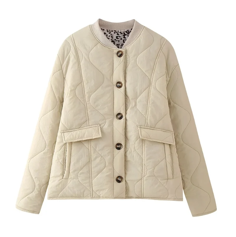 Damen Wattierte Kurzjacke im Boxy‑Schnitt mit Stehkragen und Pattentaschen Nord Taschen