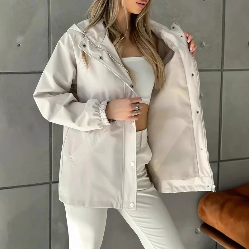 Damen Wasserabweisender Kurzparka mit Kapuze, Tunnelzug und Druckknopf-Leiste Nord Taschen