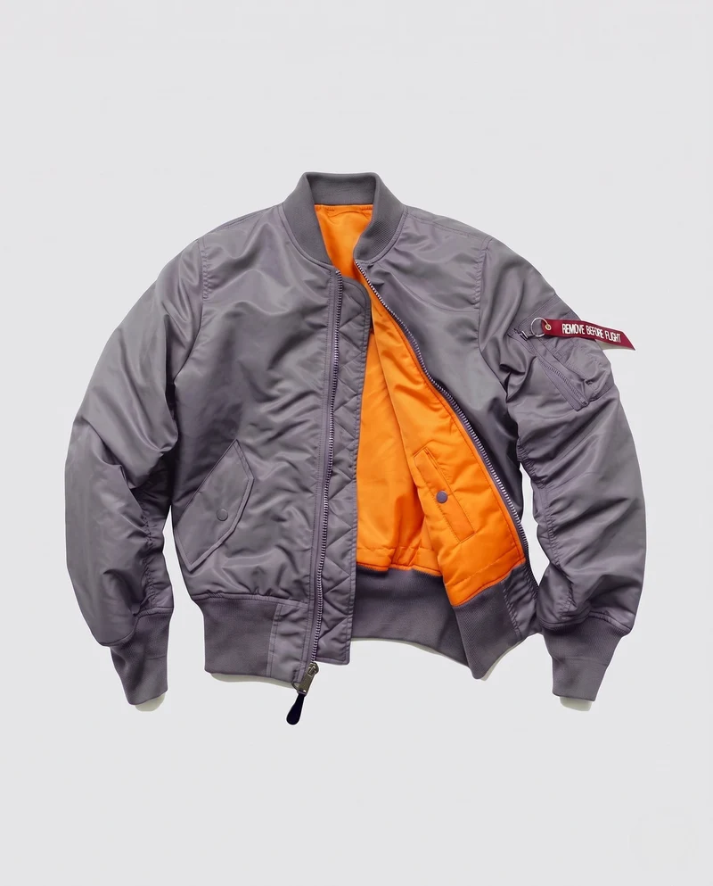 Herren-Bomberjacke im Fliegerstil mit kontrastierendem Innenfutter und Armeltasche Nord Taschen