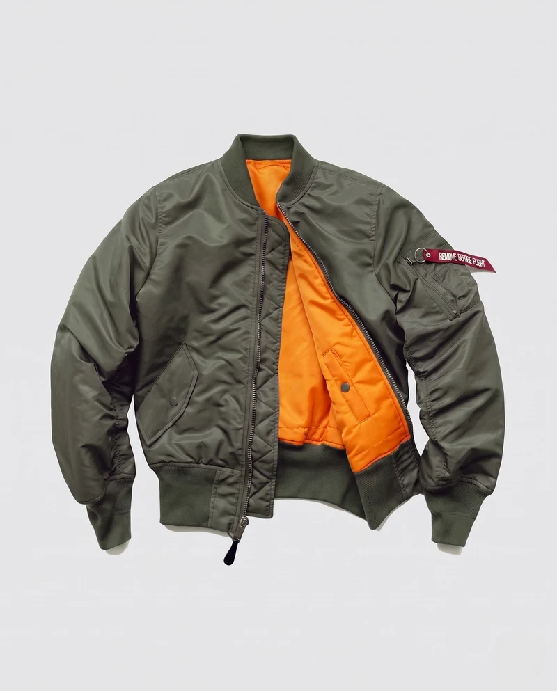 Herren-Bomberjacke im Fliegerstil mit kontrastierendem Innenfutter und Armeltasche Nord Taschen