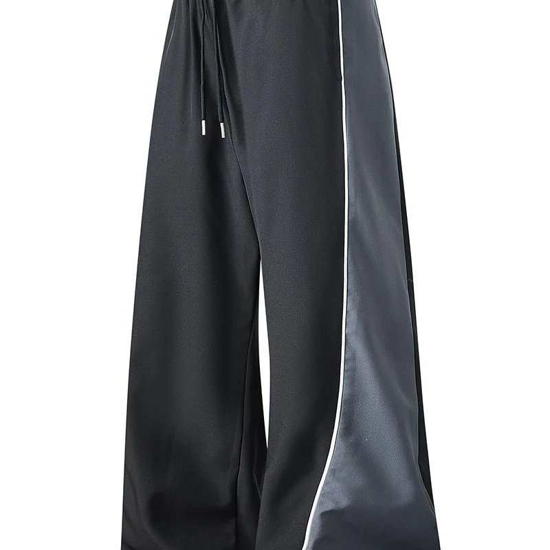 Herren Weite Trackhose mit Satin-Seiteneinsatz, Paspelierter Naht & Tunnelzugbund Nord Taschen