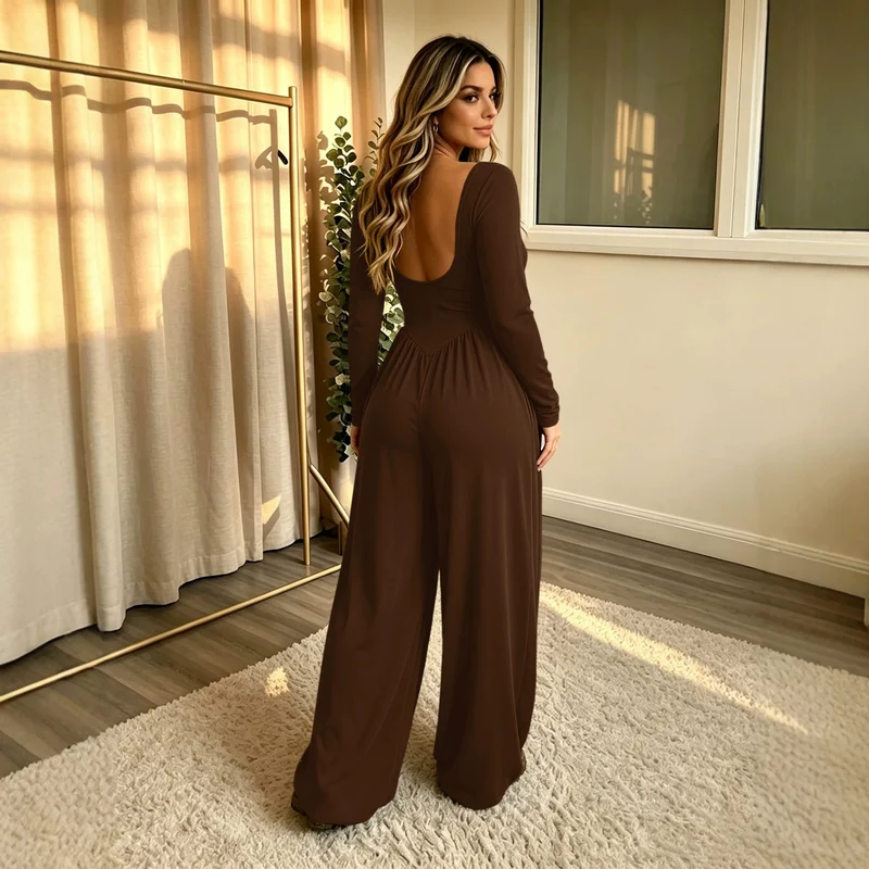 Damen Langer Jumpsuit mit weitem Bein, tiefem Rundhals und Eingrifftaschen Nord Taschen