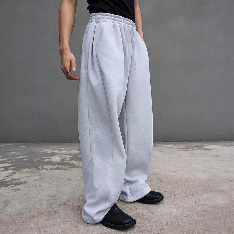Herren Weite Oversize-Sweatpants mit Tunnelzugbund, Fleece-Innenfutter & Eingrifftaschen Nord Taschen