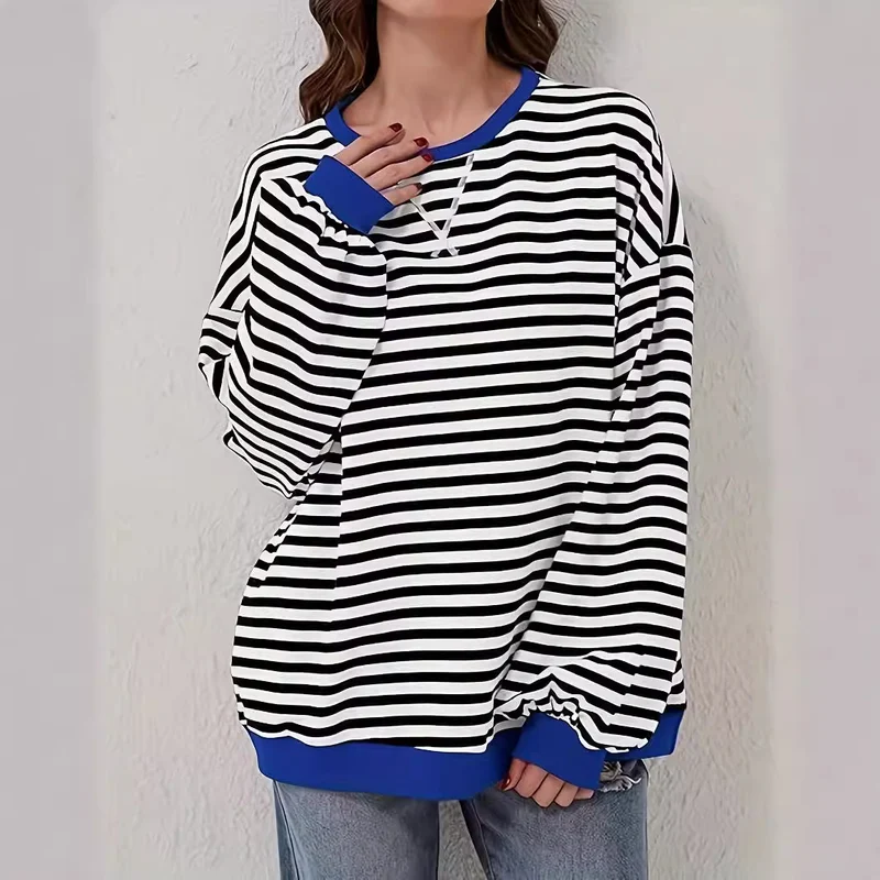 Damen Gestreifter Oversize Pullover mit Kontrastbündchen Nord Taschen