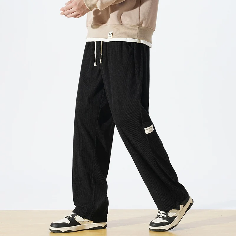 Herren Weite Cordhose im Relaxed‑Fit mit Tunnelzugbund & geradem Bein Nord Taschen