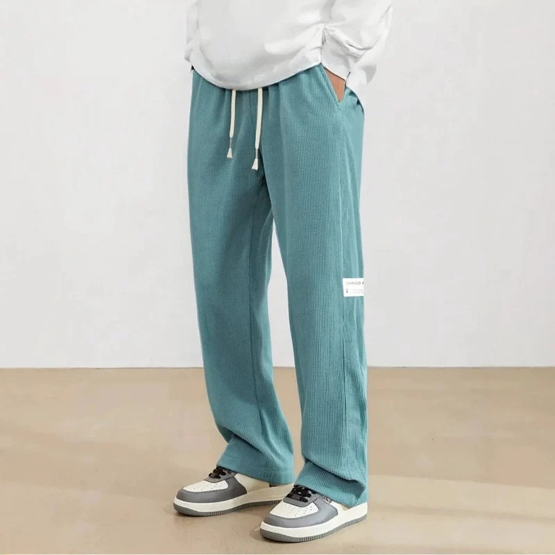 Herren Weite Cordhose im Relaxed-Fit mit Tunnelzug, geradem Bein & Label‑Patch Nord Taschen