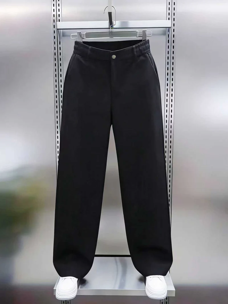 Herren weite Chinohose im Relaxed‑Fit mit elastischem Komfortbund und Seitentaschen Nord Taschen