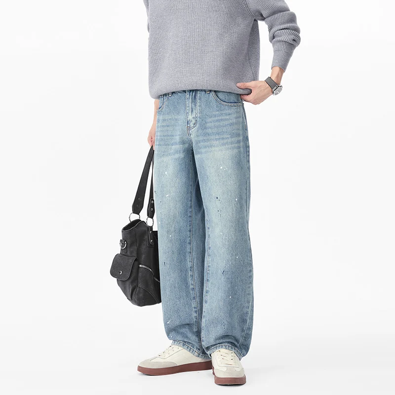 Herren Relaxed-Fit Denimhose mit Paint-Splatter und geradem Bein Nord Taschen