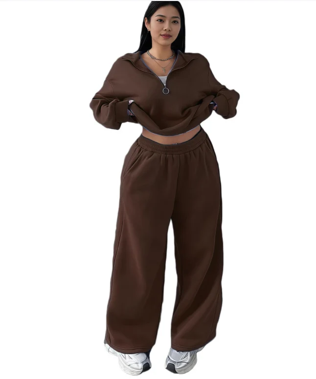 Damen Cropped Oversize-Sweatshirt mit halbem Reißverschluss und weite High-Waist Jogginghose Set Nord Taschen