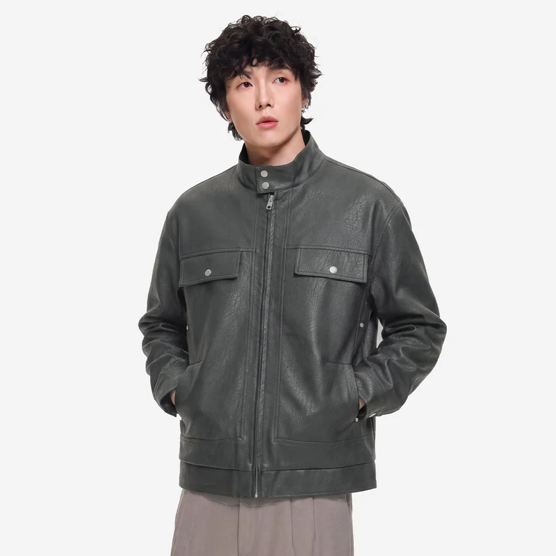 Herren Lederjacke im Fieldstil mit Stehkragen, Brustklappen und Reißverschluss Nord Taschen