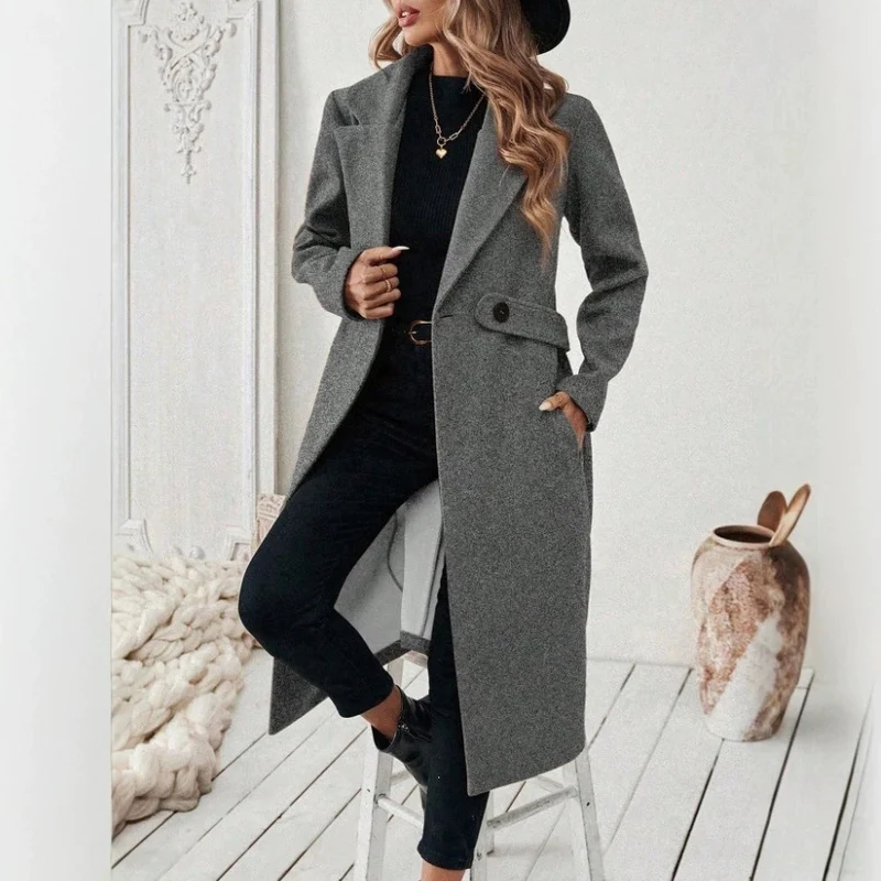 Damen Longline-Mantel mit Reverskragen und Pattentaschen-Detail Nord Taschen
