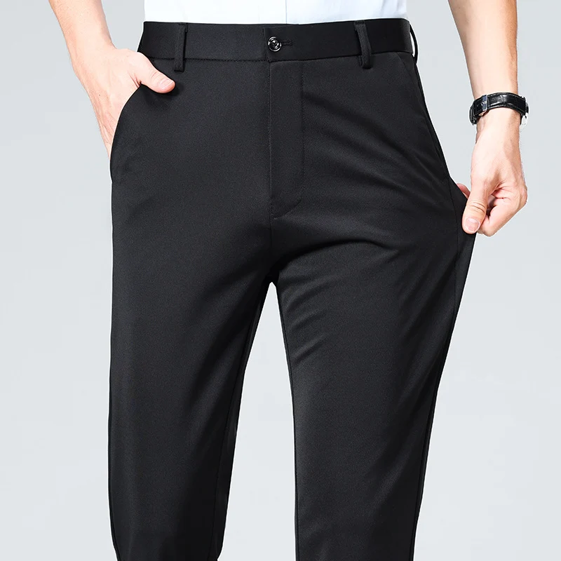 Herren Schlanke Business-Chinohose mit Stretch-Twill, Bügelfalte & verdeckten Reißverschlusstaschen Nord Taschen