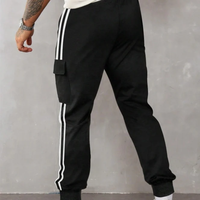 Herren Utility-Jogginghose mit aufgesetzter Känguru-Tasche und breiten Kordeln Nord Taschen