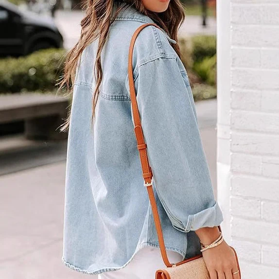 Damen Oversize-Denimhemd mit Knopfleiste und Brusttaschen Nord Taschen