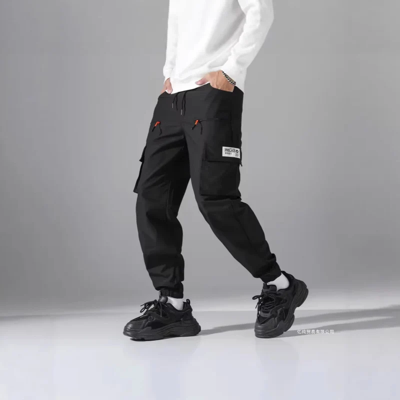 Herren Utility-Cargohose im Joggerstil mit elastischem Bund, Multifachtaschen & Reißverschlusstaschen Nord Taschen