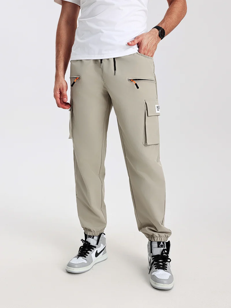 Herren Utility-Cargohose im Joggerstil mit elastischem Bund, Multifachtaschen & Reißverschlusstaschen Nord Taschen