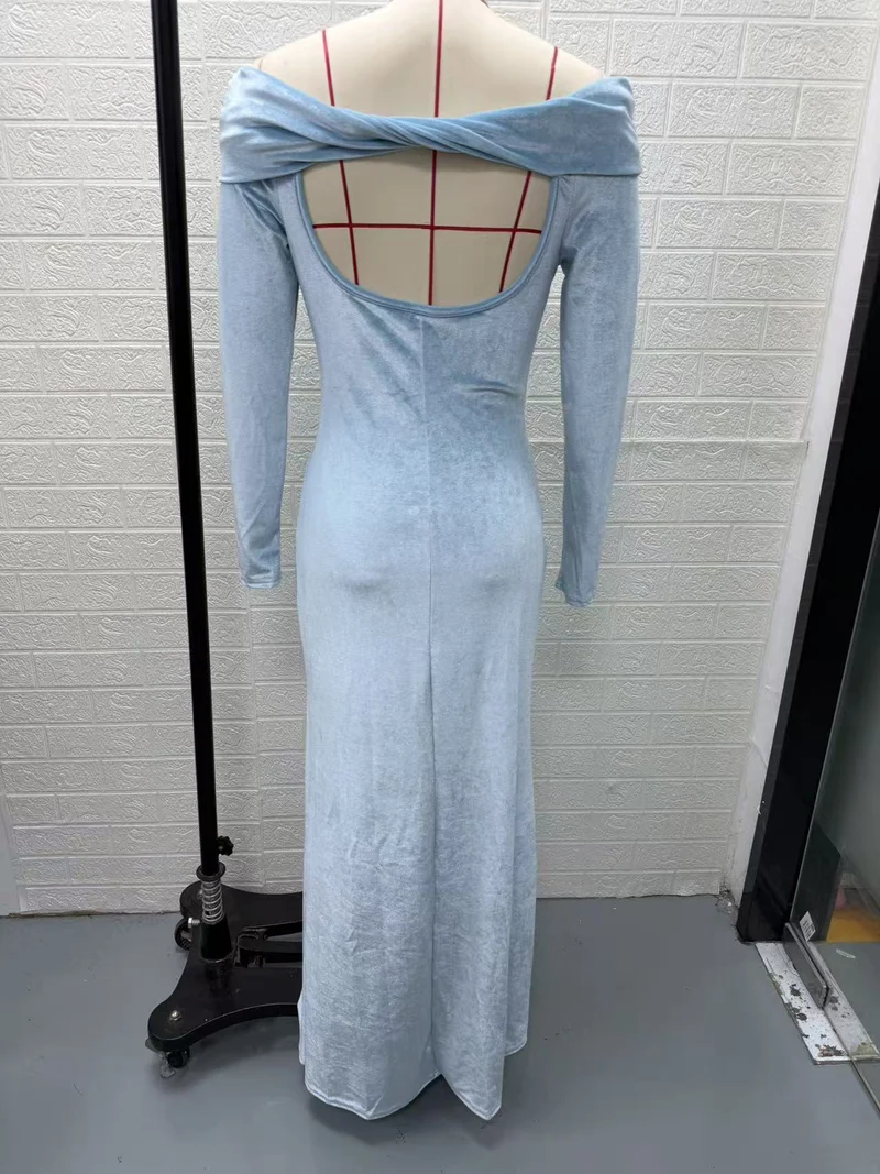 Damen Langes Samtabendkleid mit Carmenausschnitt und tiefem Rückenausschnitt Nord Taschen