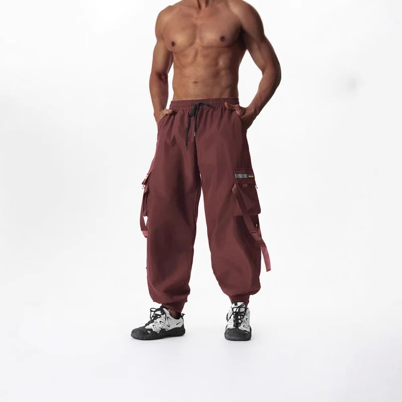 Herren Utility-Cargo-Jogginghose mit Tunnelzug, Beinschnallen & Mehrfachtaschen Nord Taschen
