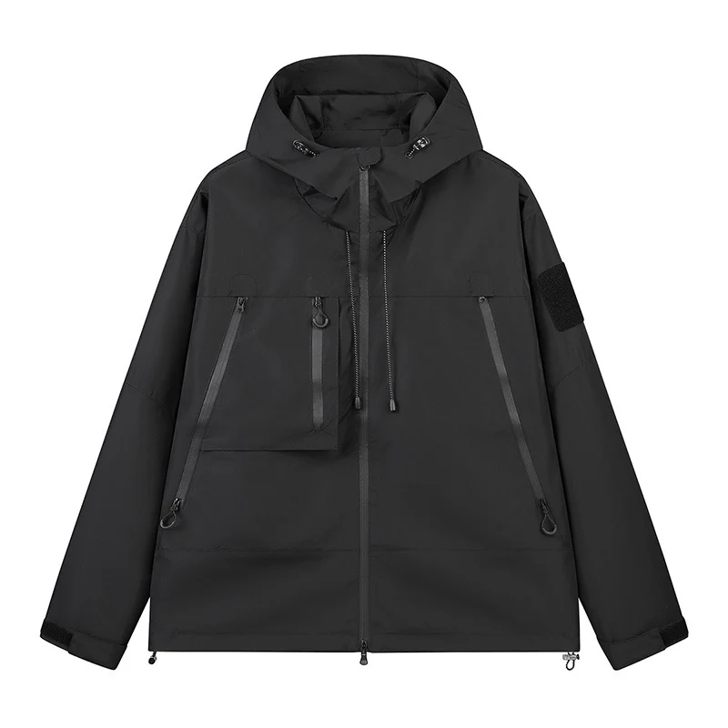 Herren Technische Kapuzen-Outdoorjacke mit wasserabweisenden Reißverschlüssen und Utility‑Taschen Nord Taschen