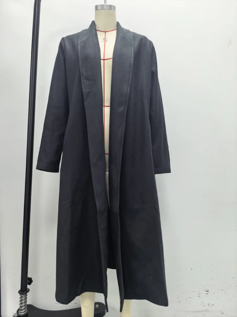 Damen eleganter langer Wollmix-Mantel mit offenem Fall und seitlichen Eingrifftaschen Nord Taschen