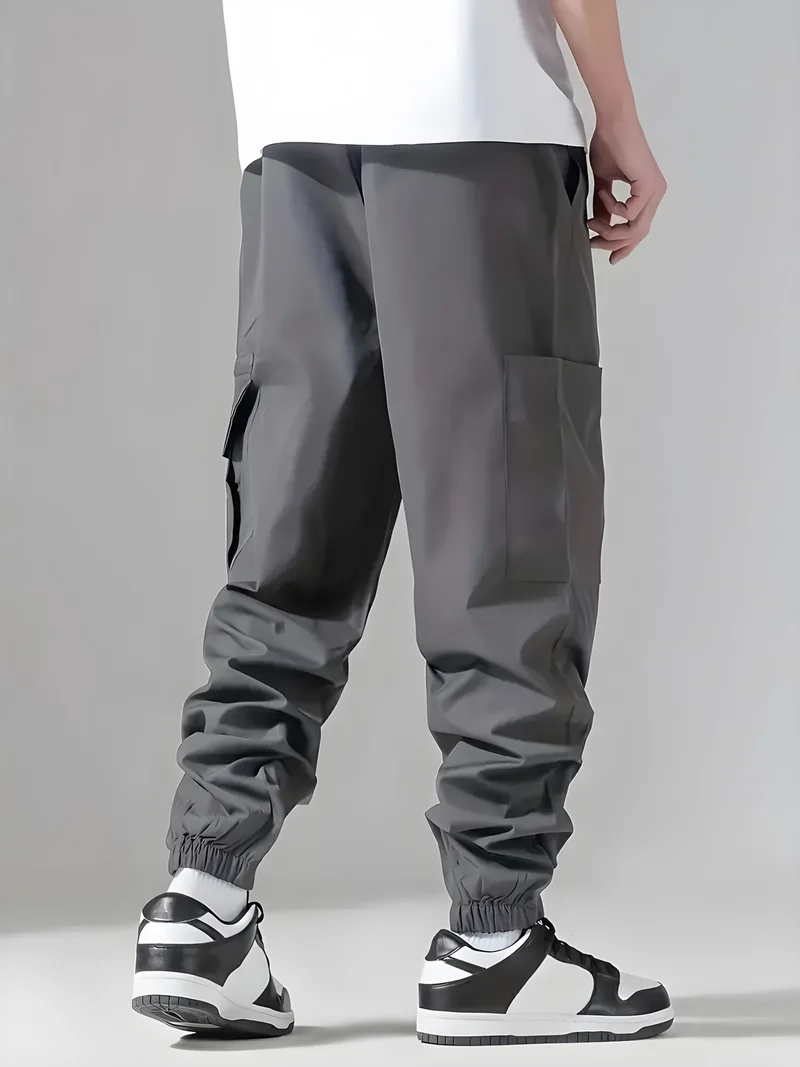 Herren Technische Cargohose im Joggerstil mit elastischem Bund, Reißverschluss-Utilitytasche & Bündchen Nord Taschen