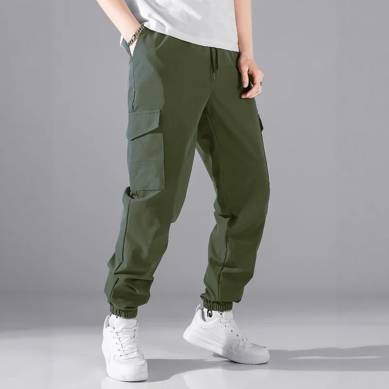 Herren Technische Cargo-Jogginghose im Utility‑Stil mit Klappentaschen & elastischen Knöchelbündchen Nord Taschen