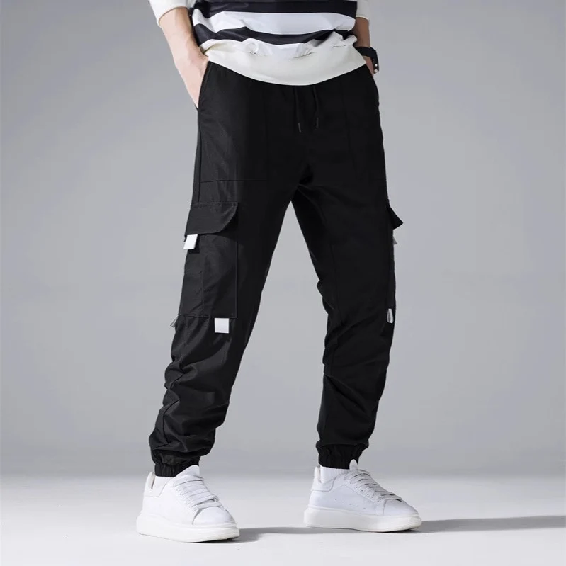 Herren Cargojogginghose mit Multifunktionstaschen, Tunnelzugbund & elastischen Beinabschlüssen Nord Taschen