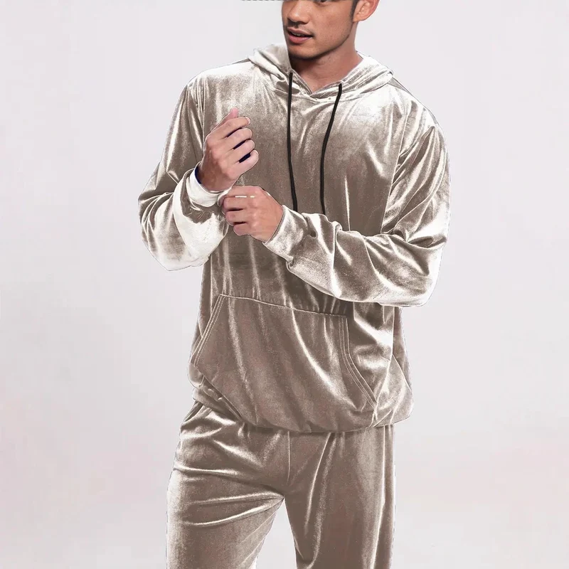 Herren Samt-Trainingsanzug mit Kapuzenpullover und gerader Jogginghose Nord Taschen