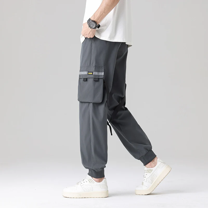 Herren Tech‑Utility Cargohose mit multifunktionalen Beintaschen, verstellbaren Gurtbändern & elastischen Bündchen Nord Taschen