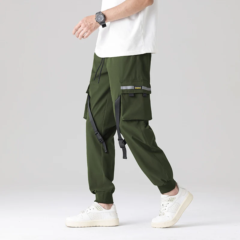 Herren Tech‑Utility Cargohose mit multifunktionalen Beintaschen, verstellbaren Gurtbändern & elastischen Bündchen Nord Taschen