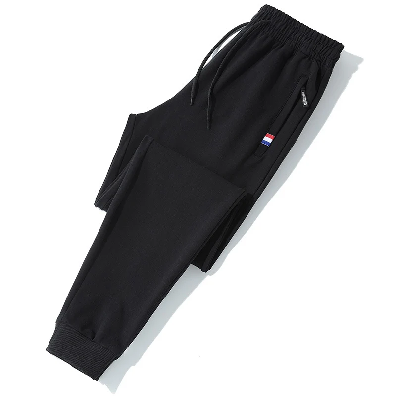 Herren Tapered-Jogginghose mit Tunnelzug, Reißverschlusstasche & Rippbündchen Nord Taschen
