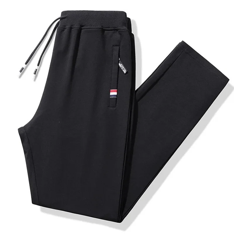 Herren Tapered-Jogginghose mit Tunnelzug, Reißverschlusstasche & Rippbündchen Nord Taschen