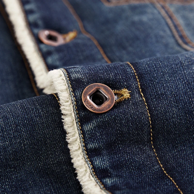 Herren Jeansjacke im Truckerstil mit leichtem Netzfutter und strukturierter Nahtführung Nord Taschen